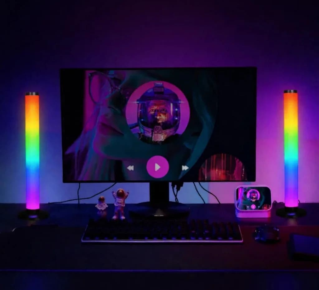 Abajur de Mesa RGB Reativo ao Som 360 Graus com Controle por App e Remoto